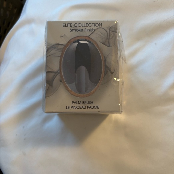 Artis Elite Collection Smoke Finish Palm Brush -New Sealed with Tag - Picture 6 of 7